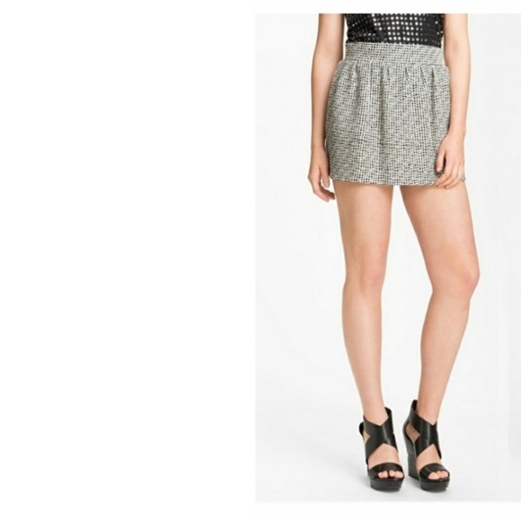 Mini-jupe Blanche Diane Von Furstenberg Taille 8 - Occasion Très Bon état